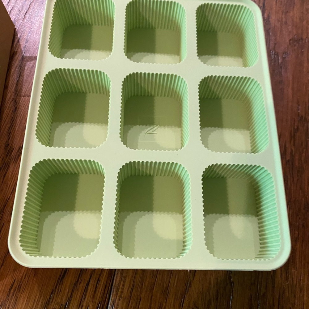 Nespresso Two Ice Trays and Tote Bag NWT